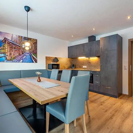 Leo Апартаменты *